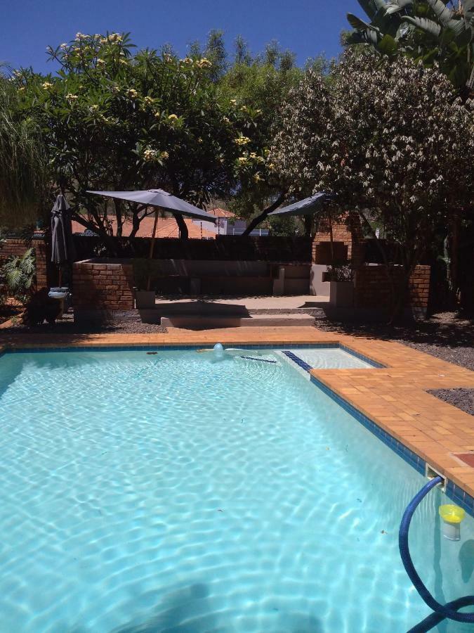 A Knights Rest Guesthouse Pretoria-Noord Exterior foto